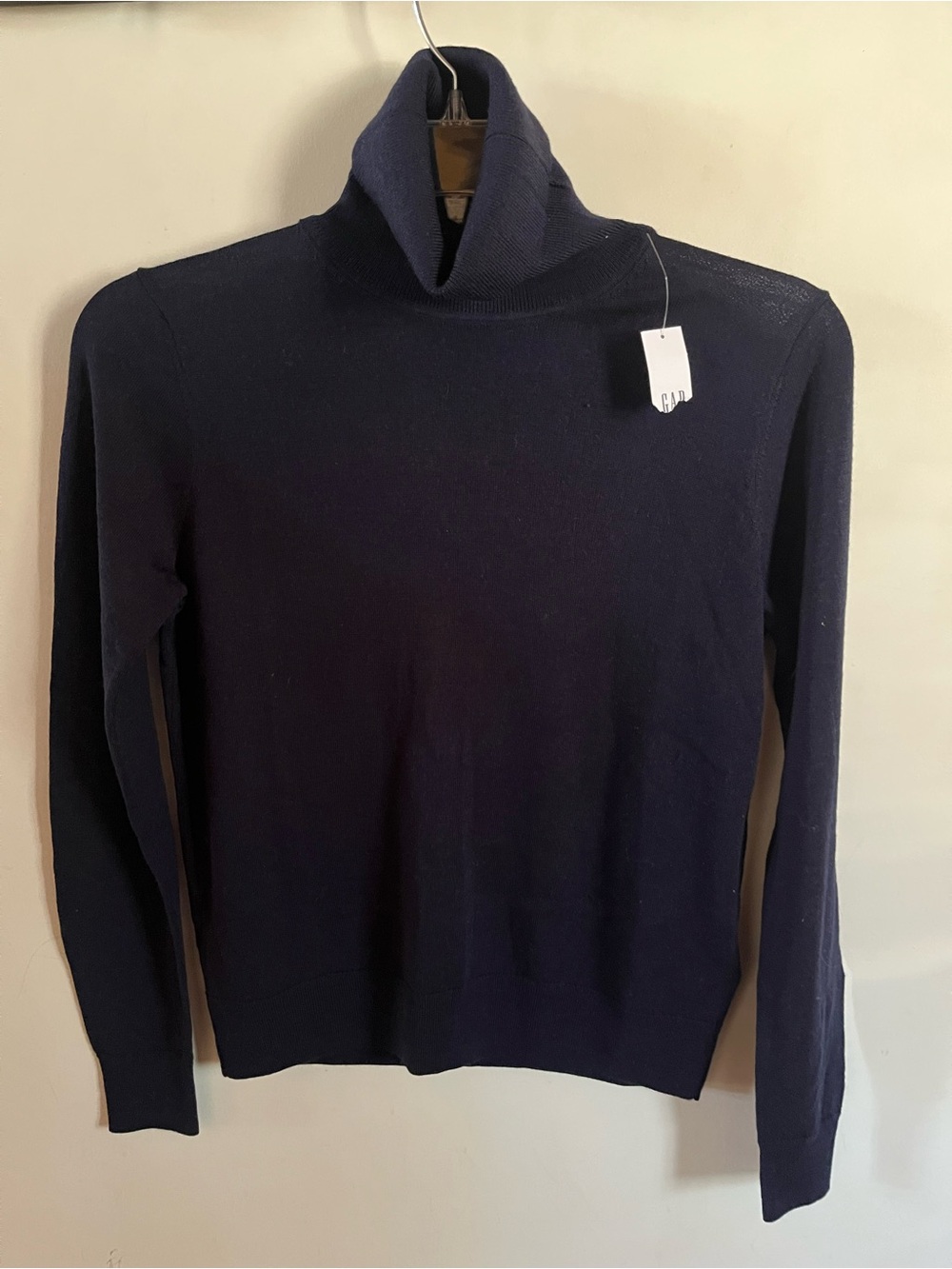 GAP Women's Navy Turtleneck Sweater. Merino wool.